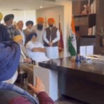 328 स्वरूपों के मुद्दे पर अकाली दल का बड़ा कदम: चंडीगढ़ DGP ऑफिस पहुंचे नेता