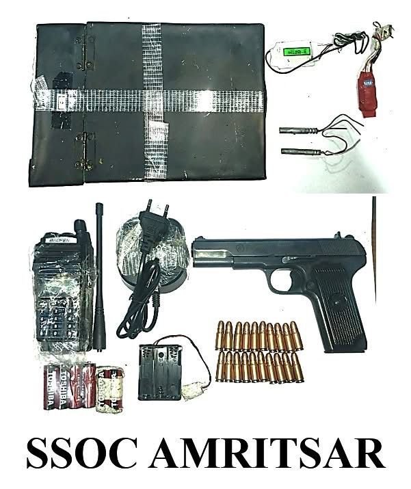 SSOC अमृतसर की बड़ी कार्रवाई: पाकिस्तान-समर्थित आतंकी मॉड्यूल का भंडाफोड़, रिमोट कंट्रोल IED, विदेशी पिस्तौल व गोला-बारूद बरामद, एक आतंकी गिरफ्तार