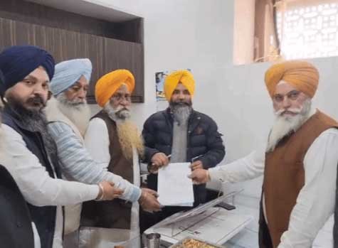 श्री अकाल तख्त को ‘बिल्डिंग’ कहने पर सियासी तूफान: DSGMC ने सरना पर सख्त कार्रवाई की मांग की