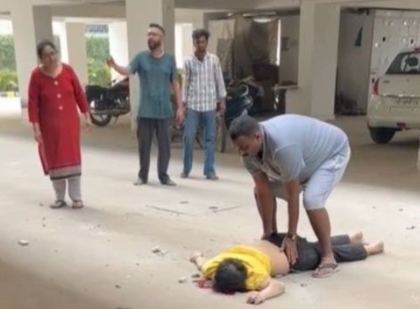 मोहाली में दर्दनाक सुसाइड: दिल्ली के युवक ने चौथी मंजिल से कूदकर दी जान, मदद की गुहार लगाता रहा