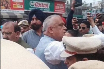 होटल तोड़ने पर गरमाई सियासत : बीजेपी नेताओं की पेशी; कोर्ट रोड जाम, कार्यकारी प्रधान पहुंचे, पुलिस से तीखी बहस