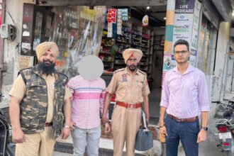 लुधियाना में ड्रग्स रैकेट का खुलासा: मेडिकल स्टोर पर मिला प्रतिबंधित दवाओं जखीरा : क्राइम ब्रांच की रेड, भारी मात्रा में नशीले कैप्सूल-गोलियां बरामद, 1 गिरफ्तार