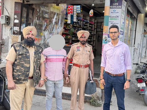 लुधियाना में ड्रग्स रैकेट का खुलासा: मेडिकल स्टोर पर मिला प्रतिबंधित दवाओं जखीरा : क्राइम ब्रांच की रेड, भारी मात्रा में नशीले कैप्सूल-गोलियां बरामद, 1 गिरफ्तार