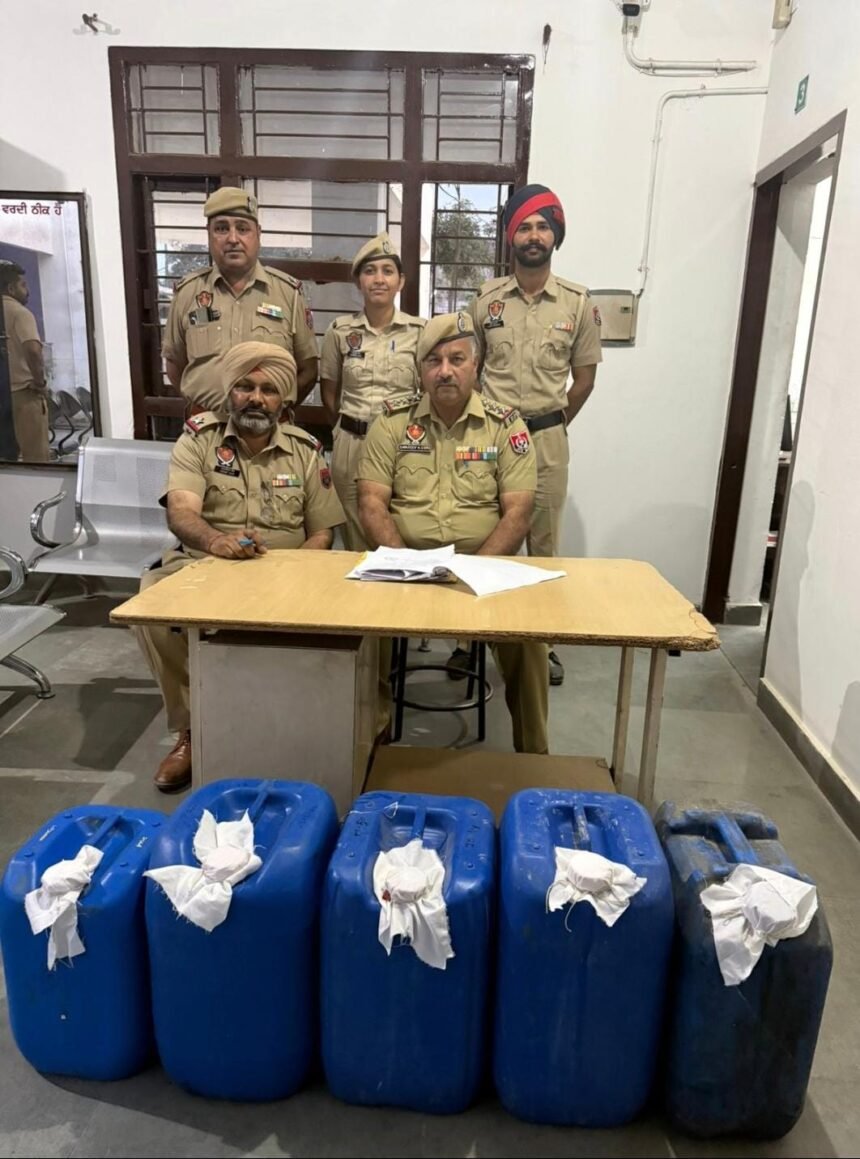 जालंधर पुलिस की बड़ी कार्रवाई: 20 पेटी अवैध शराब के साथ उमाकांत उर्फ दादू काबू**