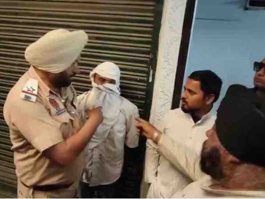 जालंधर में तांत्रिक की ठगी का खेल : शादी कराने का झांसा देकर ठगे हजारों, पैसे मांगने पर धमकी