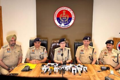 जालंधर कमिश्नरेट पुलिस की बड़ी कामयाबी: पीएनबी बैंक लूटकांड का खुलासा, एक आरोपी गिरफ्तार, हथियार व लूटी गई नकदी बरामद