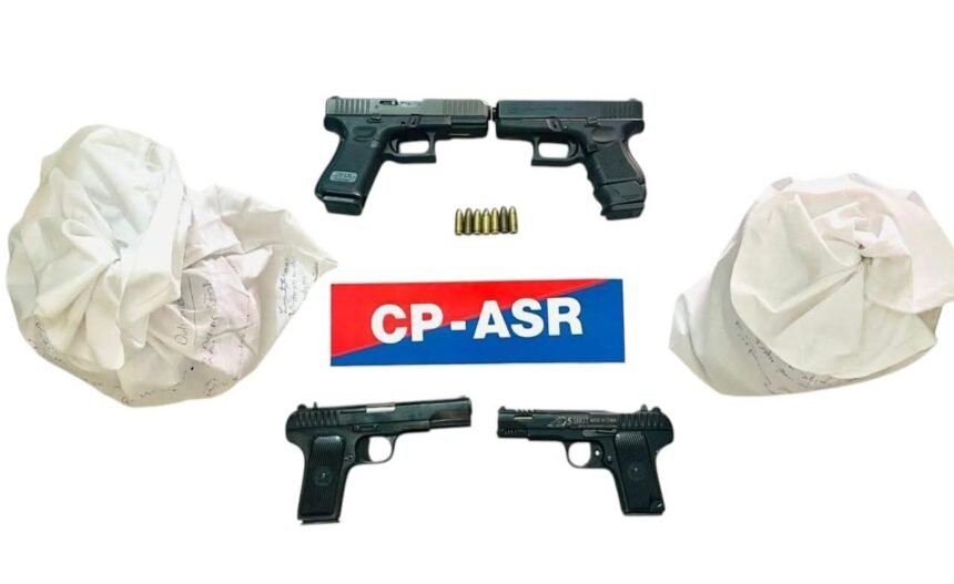 अमृतसर पुलिस की बड़ी कामयाबी: सीमा पार नशीले पदार्थों और हथियारों की तस्करी करने वाले मॉड्यूल का भंडाफोड़, 2 गिरफ्तार**