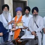 जालंधर के श्रद्धालु ने सचखंड श्री हरमंदिर साहिब की सेवा हेतु 25 लाख रुपये किए समर्पित