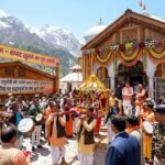 चार धाम यात्रा की शुरुआत यमुनोत्री और गंगोत्री धाम के कपाट खुलने के साथ हुई