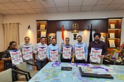 नशों के खिलाफ जंग को लेकर डिप्टी कमिश्नर ने वॉकाथॉन का पोस्टर किया रिलीज