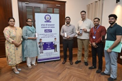जनगणना-2027: जालंधर में ‘स्व-गणना’ अभियान का आगाज़; डिप्टी कमिश्नर वरजीत वालिया ने स्वयं पोर्टल पर विवरण दर्ज कर की शुरुआत**