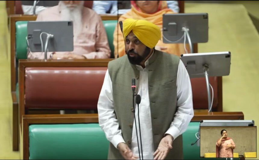 बेअदबी बिल पेश होते ही बवाल : नेता विपक्ष और CM मान भिड़े; बाजवा बोले- AAP ने आरोपी अफसर बहाल किए, पोस्टर बॉय पार्टी से बाहर