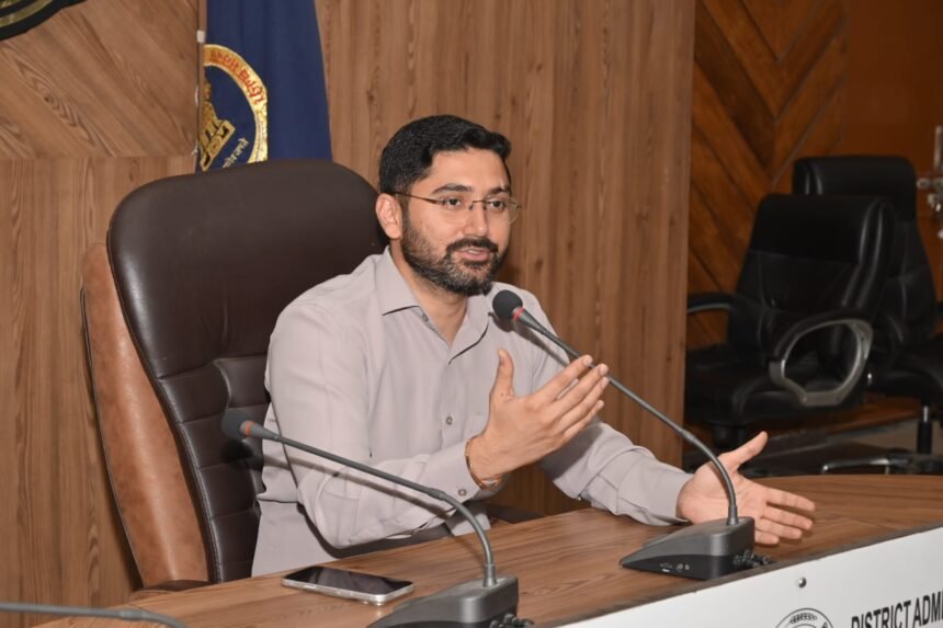 जनगणना-2027; मंडल डिवीजनल कमिश्नर ने स्व-गणना की ऑनलाइन प्रक्रिया पूरी की