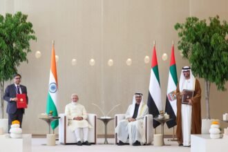भारत-UAE संबंधों में नया अध्याय: प्रधानमंत्री मोदी की यात्रा के दौरान  बिलियन के निवेश की बड़ी घोषणा और रक्षा-ऊर्जा समझौतों पर मुहर**