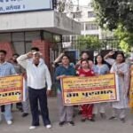 पावरकॉम कर्मचारियों का जालंधर में बड़ा प्रदर्शन : अनिश्चितकालीन हड़ताल से बिजली सप्लाई पर संकट