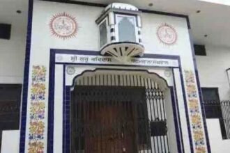 BREAKING: जालंधर के गुरुद्वारे में बेअदबी, महिला ने फाड़ा गुटका साहिब; संगत में रोष