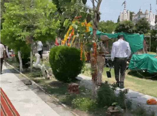 देवी तालाब मंदिर पर आतंकी खतरा: धमकी भरे ईमेल के बाद पुलिस अलर्ट