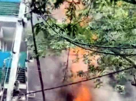 BREAKING दिल्ली के रेस्टोरेंट में भीषण आग, मौत का आंकड़ा 20 पहुंचा; कई विदेशी नागरिकों की भी मौत