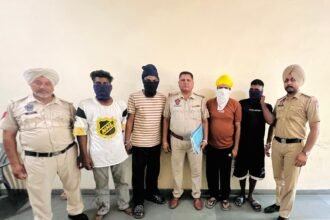 SSP संदीप कुमार मलिक के निर्देशों पर टांडा पुलिस मुस्तैद: भगोड़े और नशा तस्करों सहित 5 दबोचे**