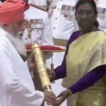 पंजाब की 3 हस्तियों को मिला पद्मश्री पुरस्कार: जालंधर के डेरा बल्लां के संत निरंजन दास को पद्मश्री, खेलों में हरमनप्रीत कौर-कोच बलदेव सिंह को मिला पद्मश्री का सम्मान