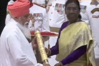 पंजाब की 3 हस्तियों को मिला पद्मश्री पुरस्कार: जालंधर के डेरा बल्लां के संत निरंजन दास को पद्मश्री, खेलों में हरमनप्रीत कौर-कोच बलदेव सिंह को मिला पद्मश्री का सम्मान