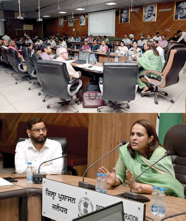 एस.आई.आर. के तहत हलका स्तर के मास्टर ट्रेनरों, सुपरवाइजरों और तकनीकी स्टाफ को दिया गया प्रशिक्षण