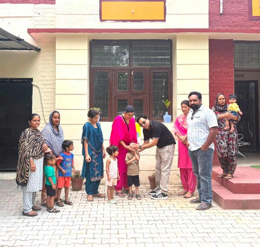 गढ़दीवाला में पल्स पोलियो अभियान शुरू, सुपरवाइजर डॉ. निर्मल सिंह ने बूथों का किया निरीक्षण