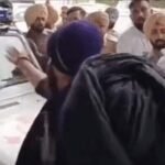 लुधियाना में शिव सेना चेयरमैन की पायलट गाड़ी को निहंगों ने घेरा: CIA पुलिस ने सुरक्षित निकाला, जमकर नारेबाजी
