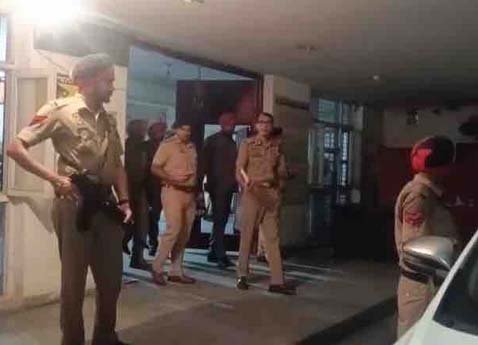 जालंधर पुलिस कमिश्नर का थानों पर औचक निरीक्षण, रिकॉर्ड और पुलिस व्यवस्था की जांच