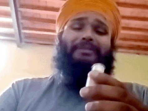 लुधियाना में हेड ग्रंथी ने लाइव होकर पीया जहर: विदेश भेजने का दिया झांसा, 3 रसूखदारों ने 18 लाख ठगे; हालत गंभीर