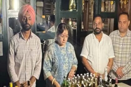 जालंधर में एक्साइज विभाग का बड़ा एक्शन : 3 ठिकानों पर रेड, रिकॉर्ड खंगाला; अमान्य होलोग्राम वाली बीयर बरामद